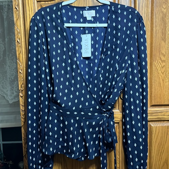 NWT XL Vixbe wrap blouse blue beautiful - Picture 2 of 7
